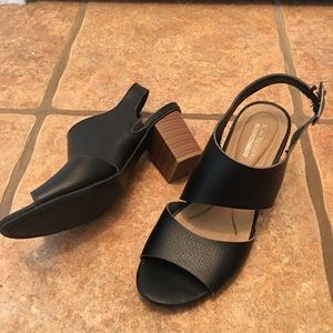 Kim Rogers Sandals 7M Black